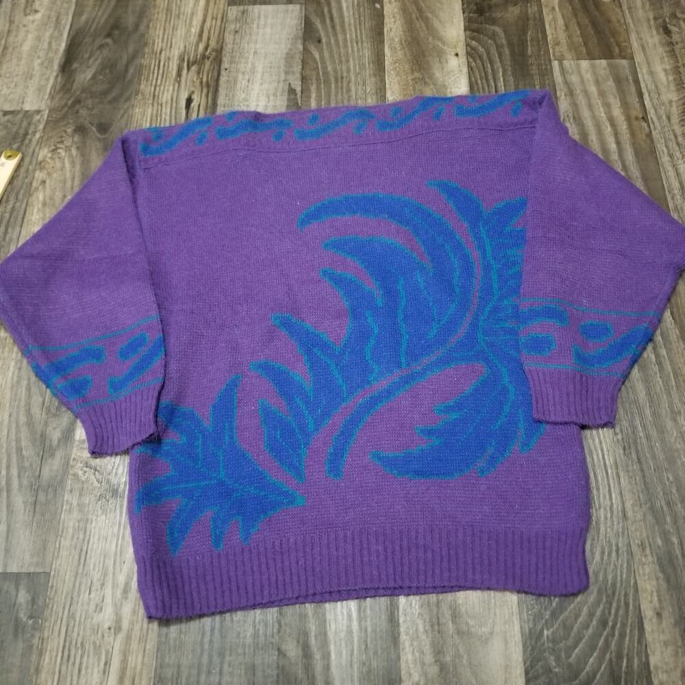 Vintage White Stag Large Patterned Sweater Thick Cozy Purple/Blue